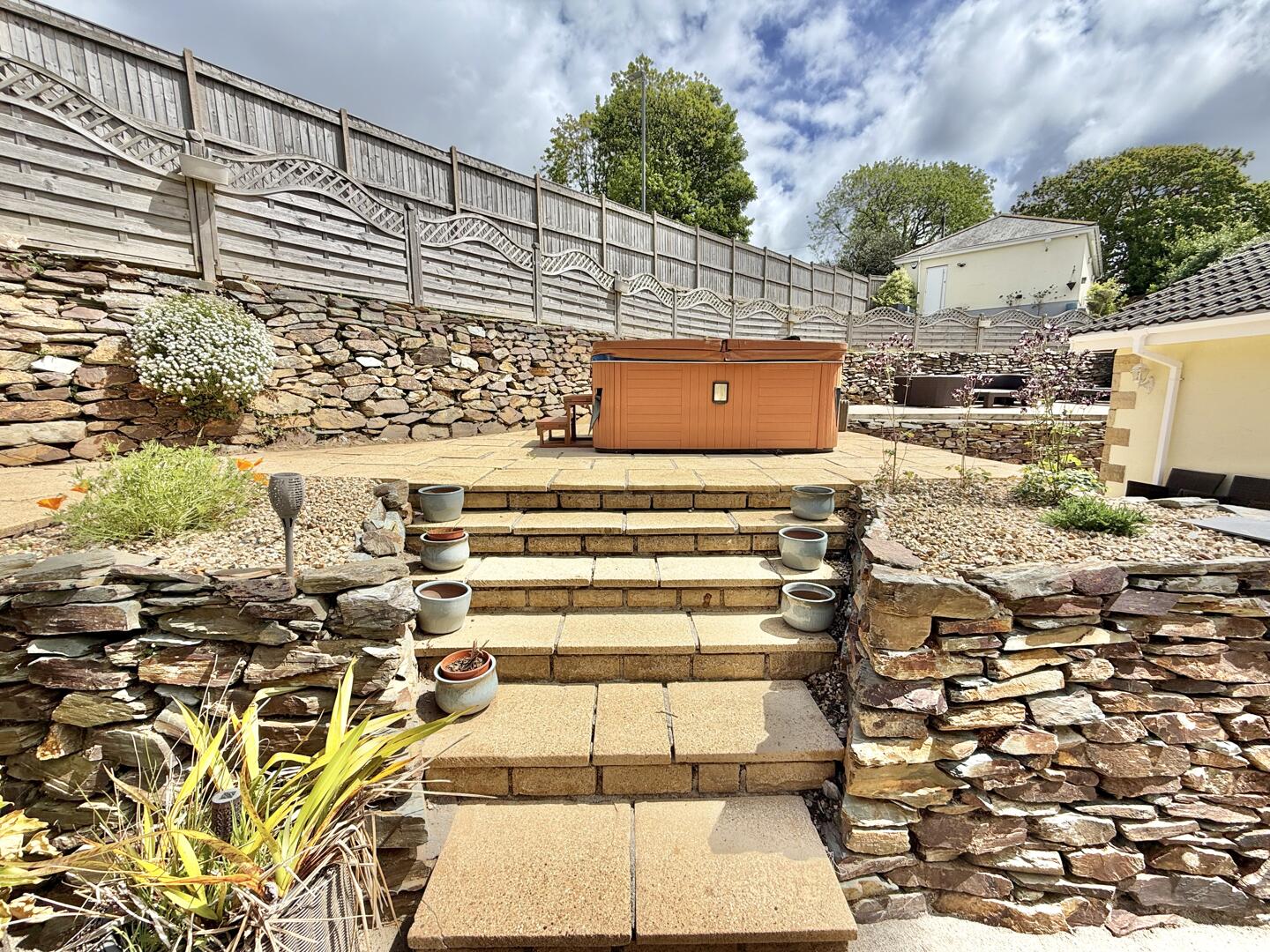 Old Well Gardens, Penryn